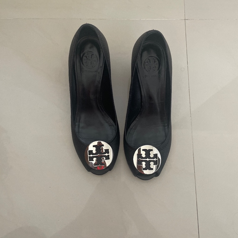 Black Tory Burch